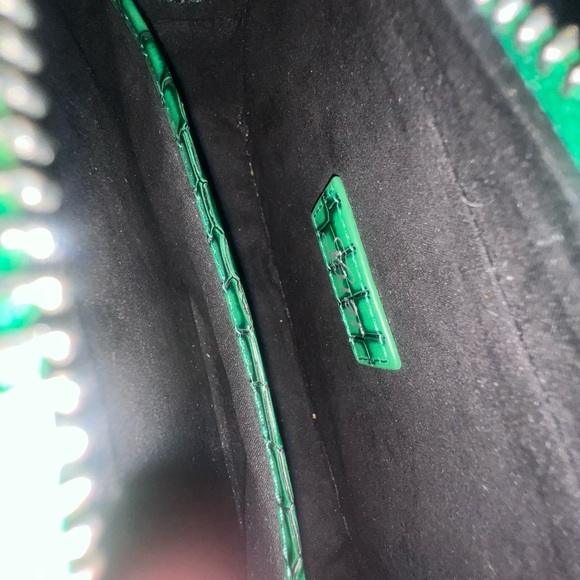 Small LUAR green croc embbossed ANA BAG - Picture 4 of 9